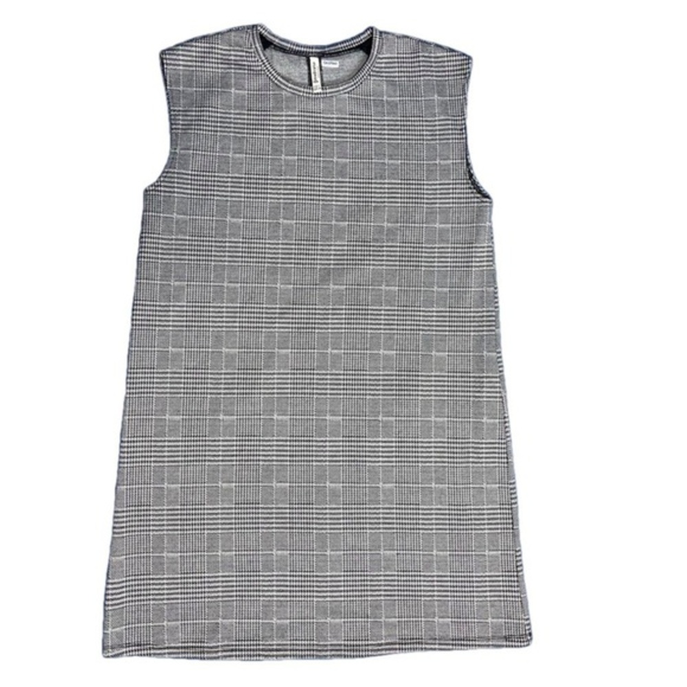 ⭐️ Stradivarius plaid mini dress- size large